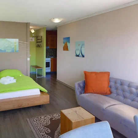 Jeanne D'arc Apt- C-28 By Interhome