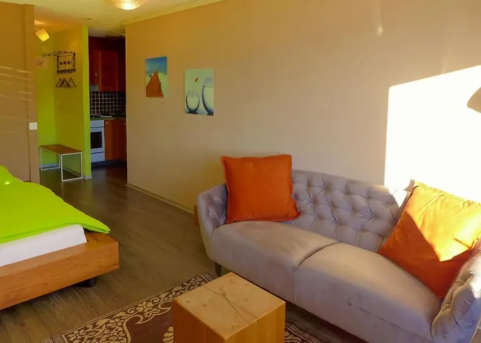 Jeanne D'arc Apt- C-28 By Interhome *