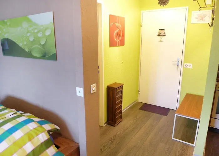 Апартаменты Jeanne D'arc Apt- C-28 By Interhome *